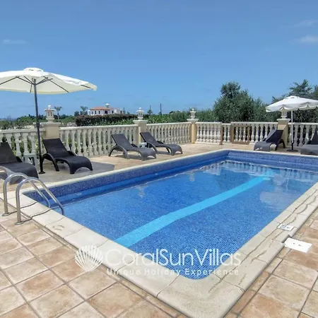 Fabulous In Coral Bay Near Beach, Amenities Villa Pegeia