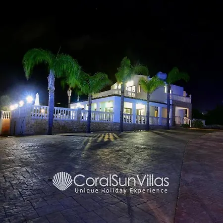 Fabulous In Coral Bay Near Beach, Amenities Pegeia