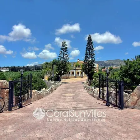 Fabulous In Coral Bay Near Beach, Amenities * Pegeia