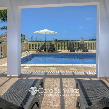 Fabulous In Coral Bay Near Beach, Amenities Peyia