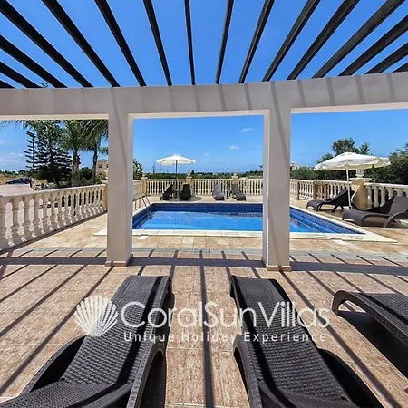 Fabulous In Coral Bay Near Beach, Amenities * Peyia