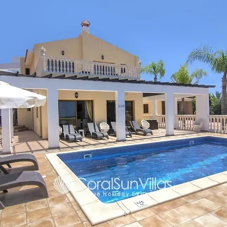 Villa Fabulous In Coral Bay Near Beach, Amenities Peyia