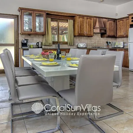 Fabulous In Coral Bay Near Beach, Amenities Villa Peyia