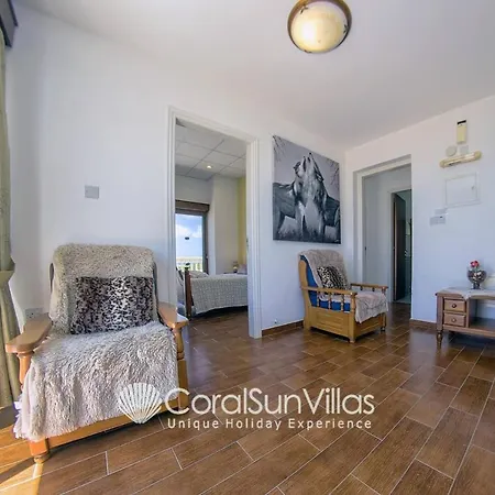 Fabulous In Coral Bay Near Beach, Amenities * Peyia