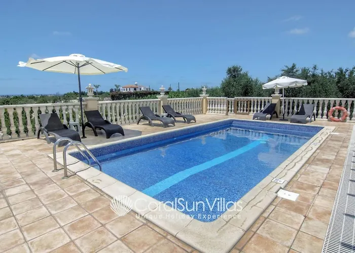 Fabulous In Coral Bay Near Beach, Amenities Vila Pegeia
