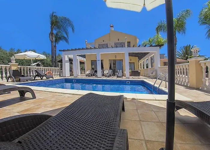 Fabulous In Coral Bay Near Beach, Amenities Πέγεια