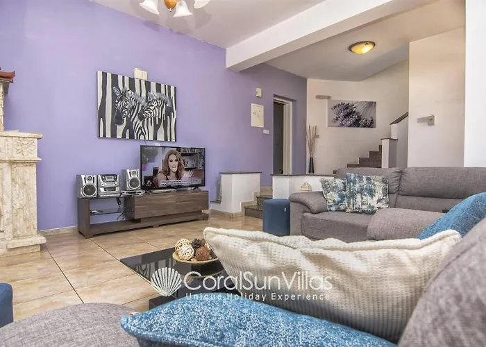 Fabulous In Coral Bay Near Beach, Amenities * Πέγεια