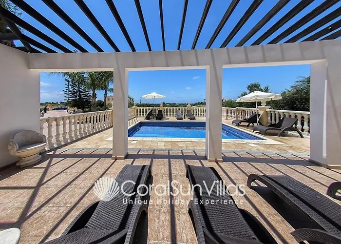 Fabulous In Coral Bay Near Beach, Amenities * Πέγεια