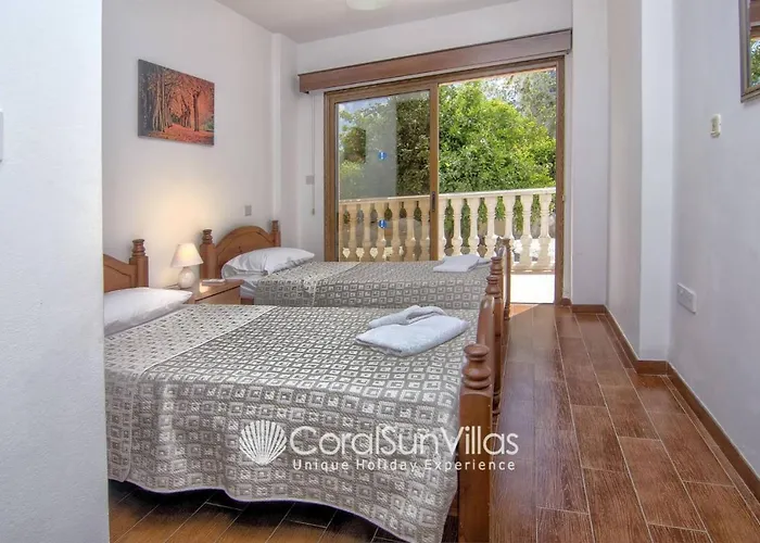 Fabulous In Coral Bay Near Beach, Amenities Βίλα