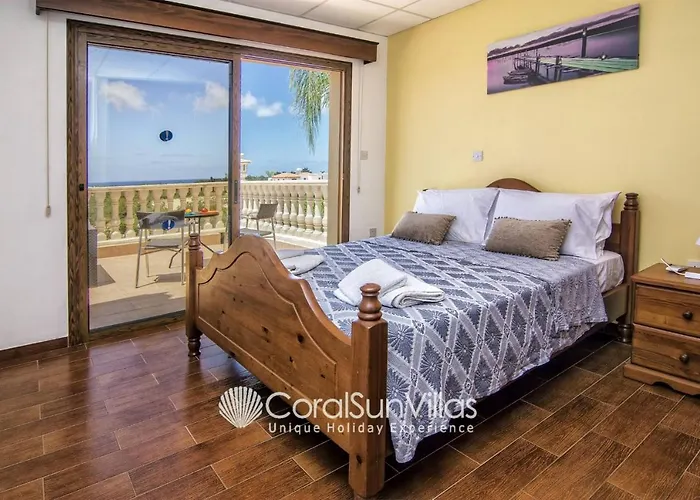 Fabulous In Coral Bay Near Beach, Amenities * Pegeia