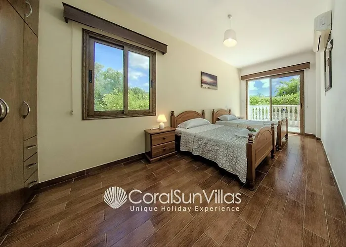 Fabulous In Coral Bay Near Beach, Amenities Vila *
