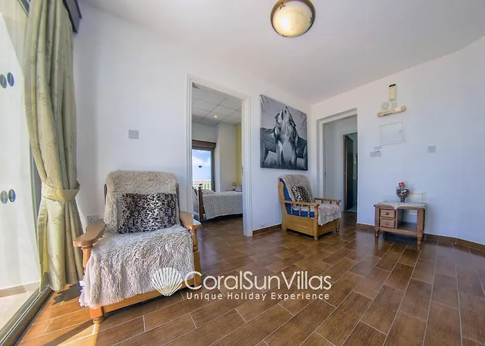 Fabulous In Coral Bay Near Beach, Amenities * Πέγεια