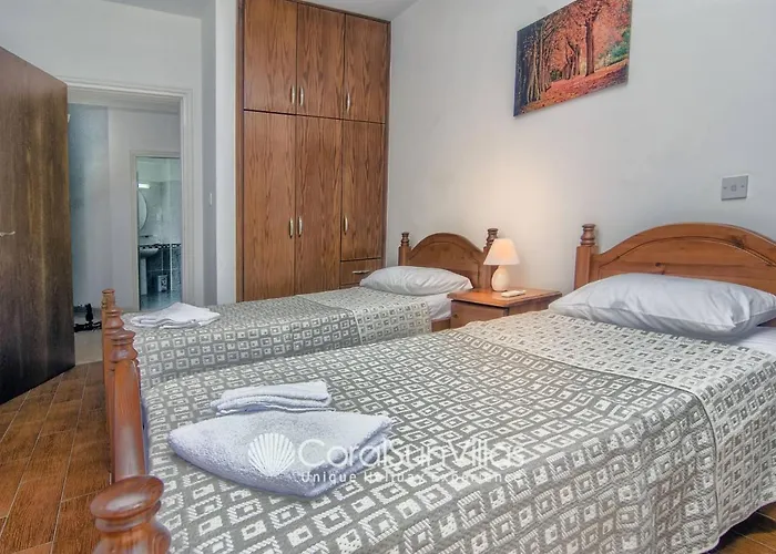 Fabulous In Coral Bay Near Beach, Amenities Vila Pegeia